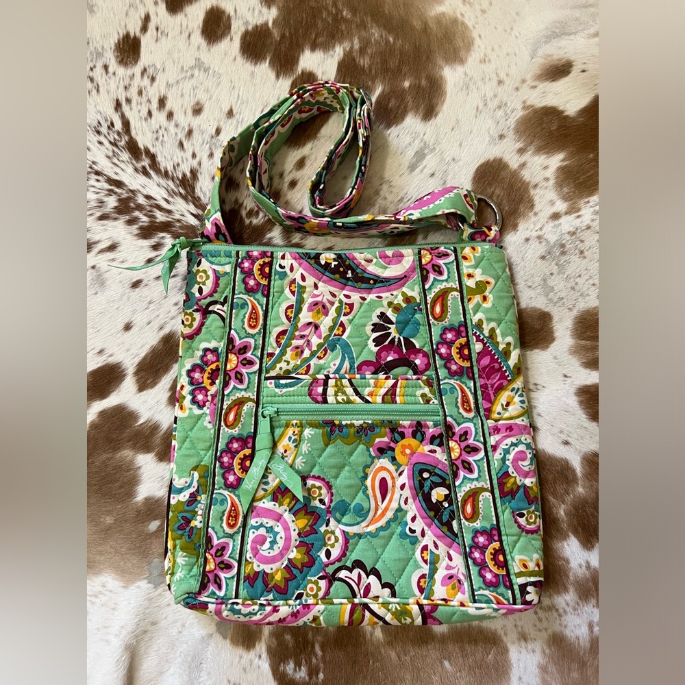 Ver Brady Tutti Fruiti Crossbody Purse Handbag